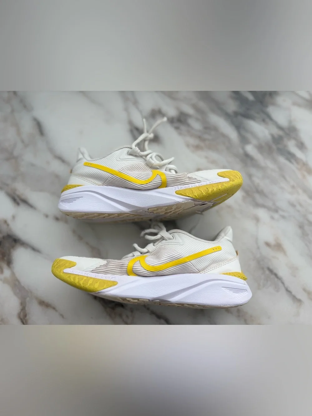 Nike Star Runner 4 NN Summit White Opti Yellow Sneakers | Youth 4Y - Picture 12 of 15